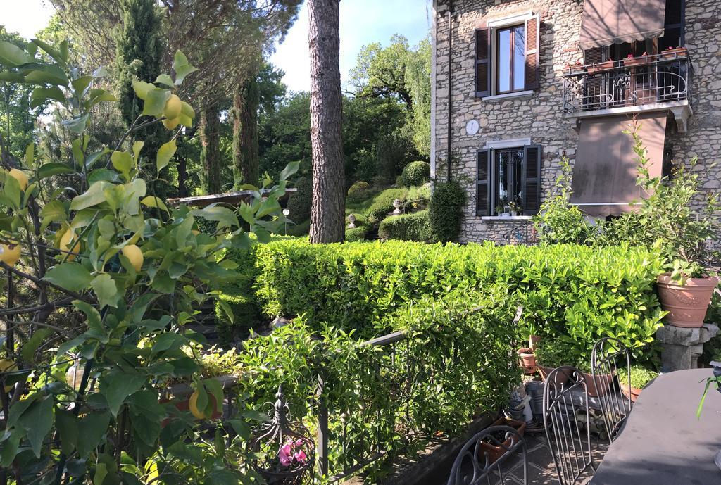 Il Pioppo Antico Apartment Viggiù Exterior foto